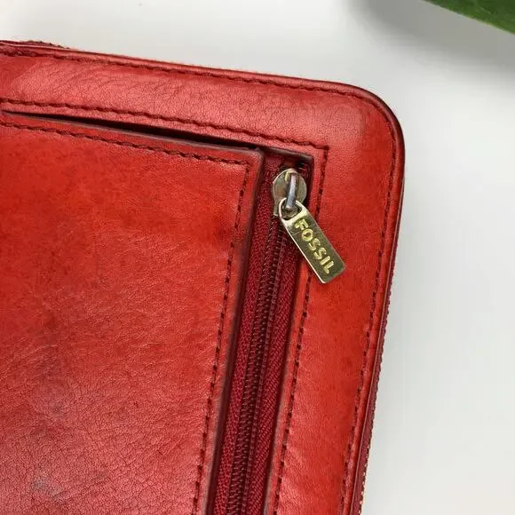 Fossil Red Leather Wallet Zip Around Wristlet Strap - Picture 5 of 8